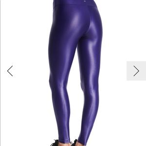 Koral Lustrous Legging - ultramarine, size small